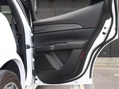 صورة مصغرة 60 لـ 2023 Maserati GRECALE