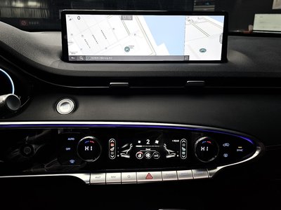 صورة مصغرة 14 لـ 2023 Genesis GV70