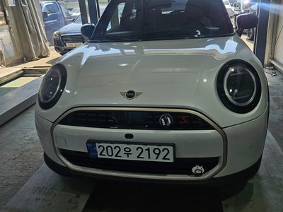 MINI COOPER - 1