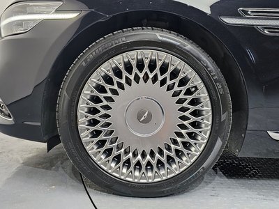 صورة 6 لـ 2021 Genesis G90