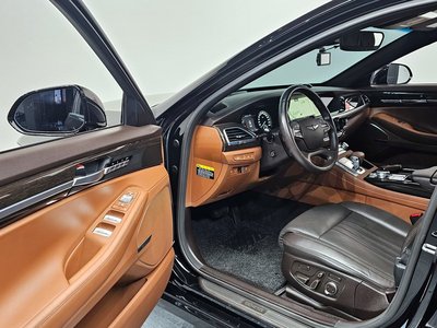 صورة 10 لـ 2021 Genesis G90