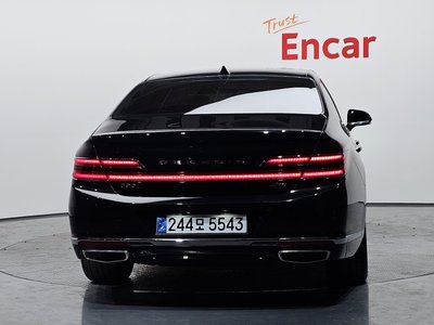 صورة 3 لـ 2021 Genesis G90