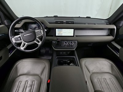 LAND ROVER DEFENDER - 5