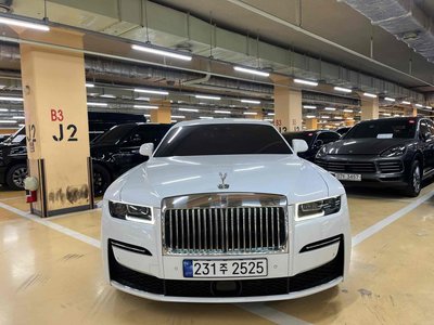 ROLLS-ROYCE GHOST - 1