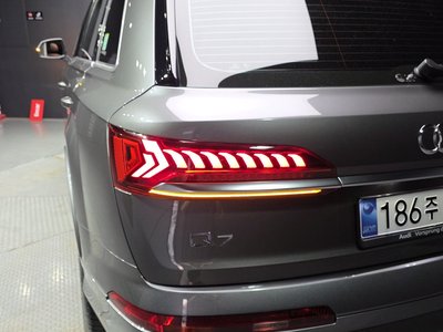 2023 AUDI Q7 — фото 10