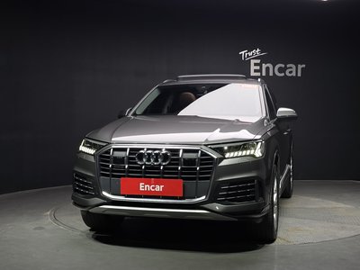 2023 AUDI Q7 — фото 3