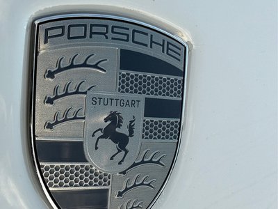 PORSCHE 718 - 9