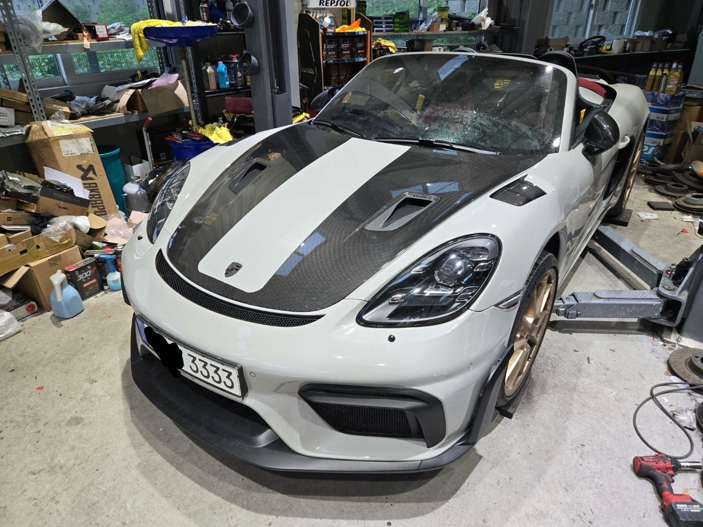 PORSCHE 718 - View 1