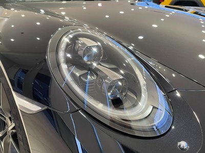 PORSCHE 911 - 5