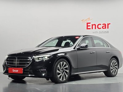 MERCEDES-BENZ E-CLASS