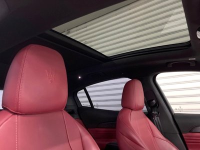 2023 Maserati GRECALE — миниатюра 16