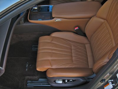 2018 Lexus LS — миниатюра 75