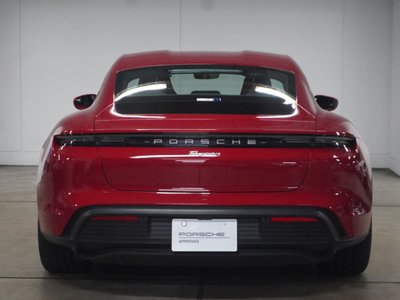صورة 5 لـ 2021 Porsche TAYCAN