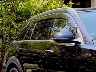 MERCEDES-BENZ C-CLASS - 5