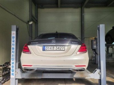 MERCEDES-BENZ S-CLASS - 2