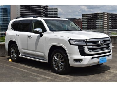 TOYOTA LAND CRUISER 300 - 2