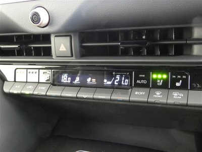صورة 14 لـ 2023 Toyota CROWN SPORT