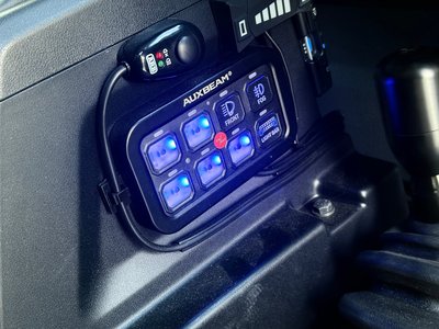 2024 Toyota LAND CRUISER 70 — миниатюра 25