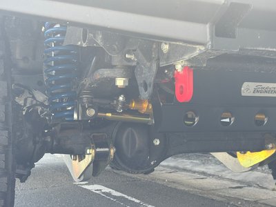 TOYOTA LAND CRUISER 70 - 6