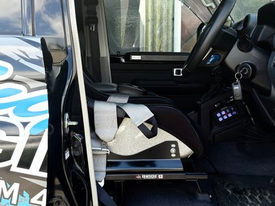 2024 Toyota LAND CRUISER 70 — миниатюра 26