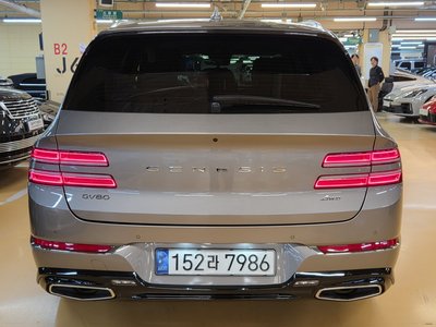 GENESIS GV80 - 3