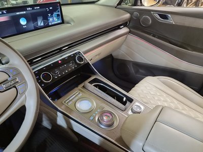 GENESIS GV80 - 5