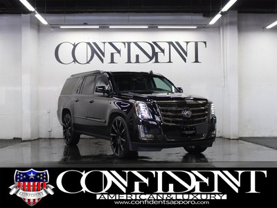CADILLAC ESCALADE - 9