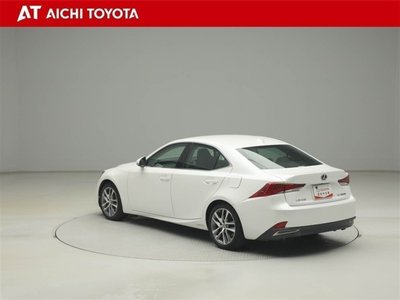 LEXUS IS - 4