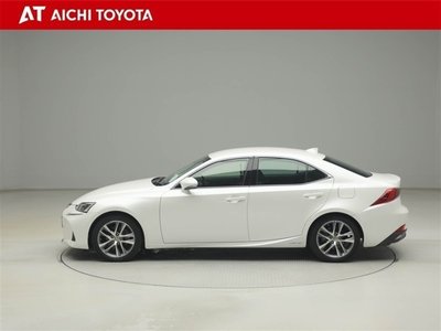 LEXUS IS - 3