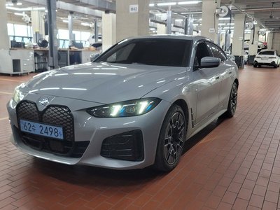 BMW I4 - 1