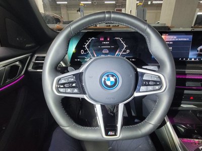 BMW I4 - 5