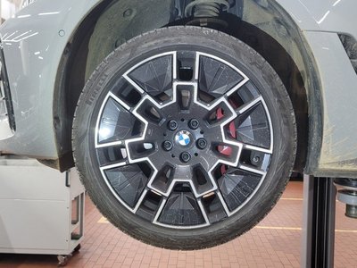 BMW I4 - 6