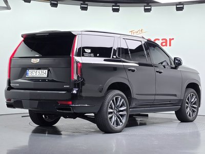 2022 Cadillac ESCALADE 5TH GENERATION photo 4