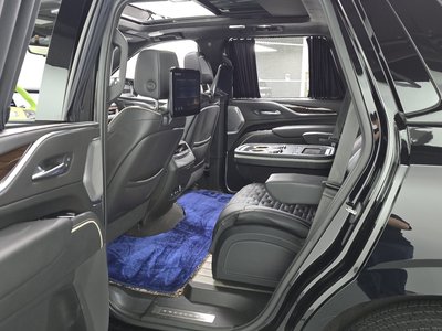 2022 Cadillac ESCALADE 5TH GENERATION thumbnail 16