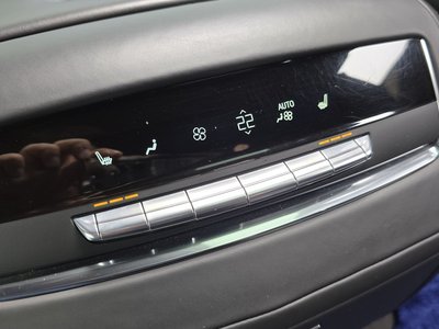 2022 Cadillac ESCALADE 5TH GENERATION thumbnail 29