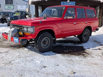TOYOTA LAND CRUISER 60 - 2