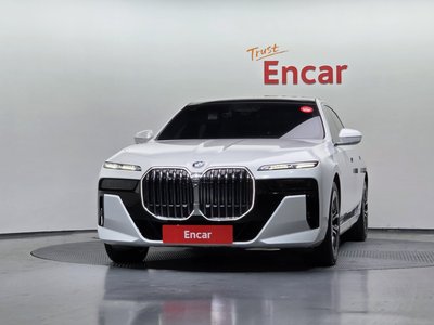 BMW 7 SERIES - 2