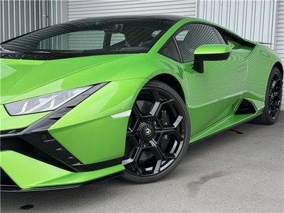 LAMBORGHINI HURACAN - 2
