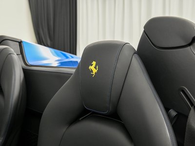 2018 FERRARI 488 SPIDER — миниатюра 19