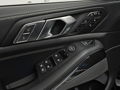 2026 BMW X7 缩略图 28