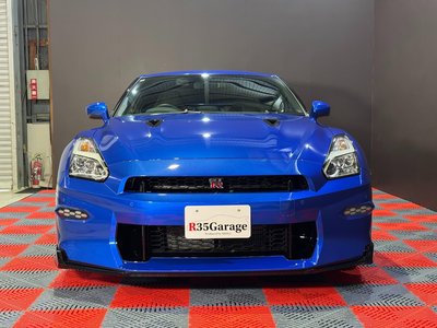 NISSAN GT-R - 8