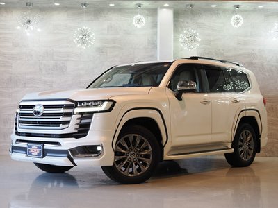 TOYOTA LAND CRUISER 300 - 1