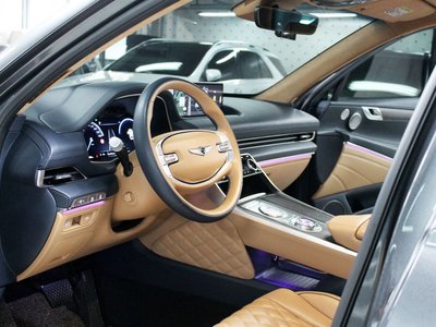 GENESIS GV80 - 8