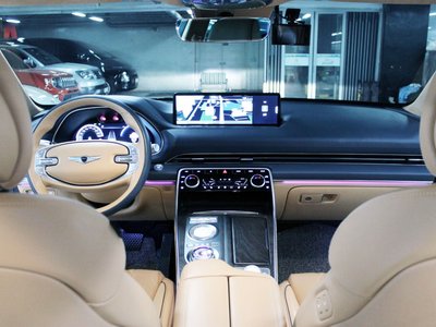 GENESIS GV80 - 9