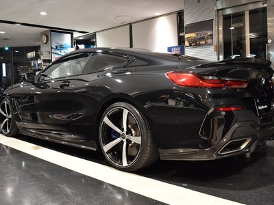 BMW 8 SERIES - 4