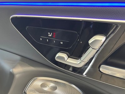 MERCEDES-BENZ E-CLASS - 7