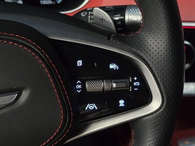 2022 Genesis GV70 — миниатюра 21