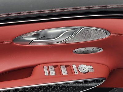 2022 Genesis GV70 — миниатюра 26