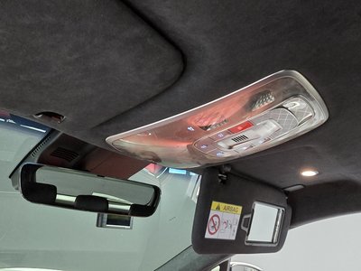 2022 Genesis GV70 — миниатюра 27