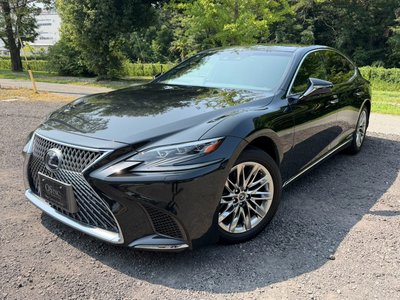 2018 Lexus LS photo 6